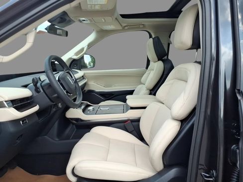New 2027 Lincoln Navigator Reserve w/ Jet Appearance Package AWD/4WD image 20