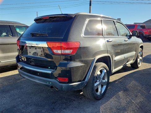 Used 2012 Jeep Grand Cherokee Overland image 4