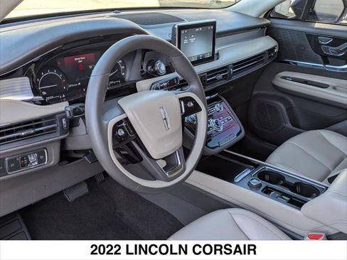 Certified 2022 Lincoln Corsair FWD image 11