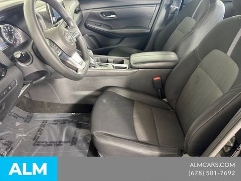 Used 2024 Nissan Sentra SV FWD image 11