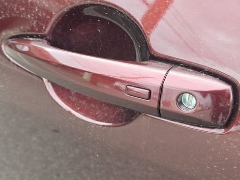 Used 2025 Nissan Sentra SV image 11