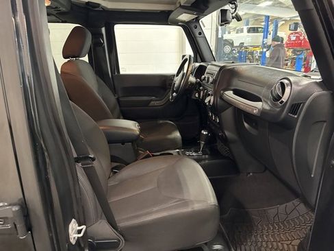 Used 2016 Jeep Wrangler Unlimited Sport w/ Quick Order Package 24S image 26