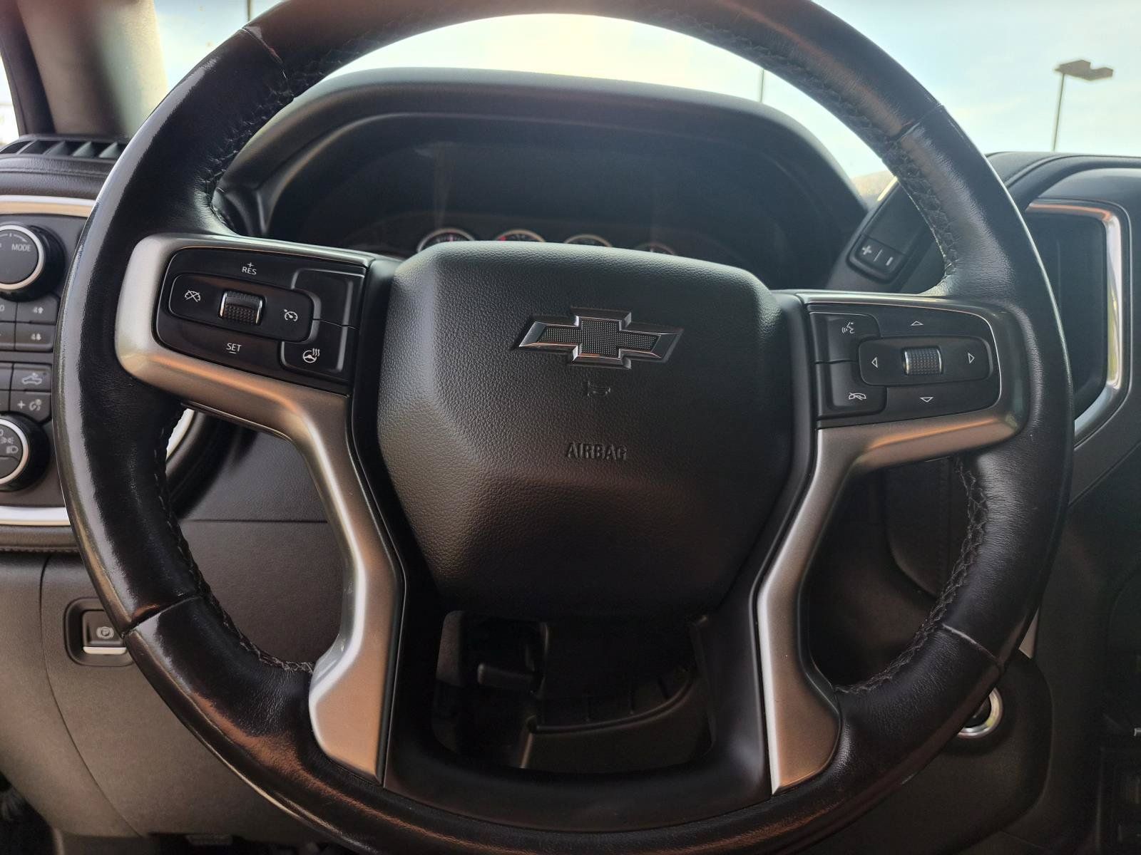Used 2021 Chevrolet Silverado 1500 LT Trail Boss w/ LT Trail Boss Premium Package AWD/4WD image 29