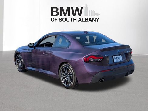 Used 2025 BMW 230i xDrive Coupe w/ Premium Package image 4