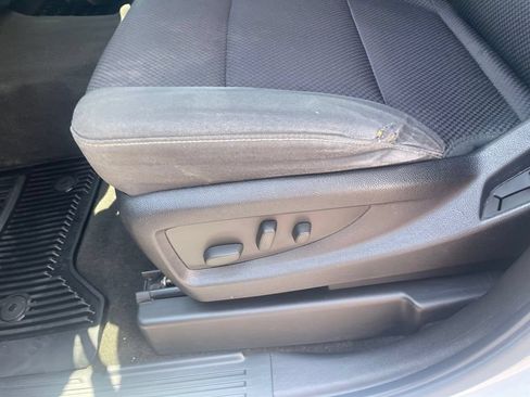 Used 2015 GMC Sierra 1500 SLE w/ SLE Value Package RWD image 10