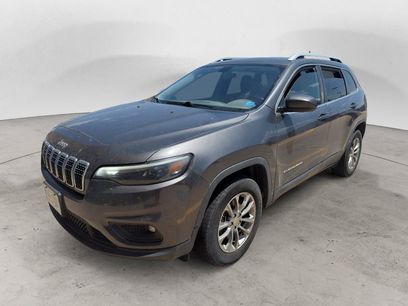 Used 2019 Jeep Cherokee Latitude Plus w/ Cold Weather Group