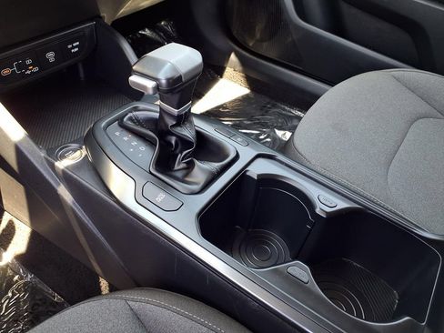 Certified 2025 Kia K4 FWD image 20