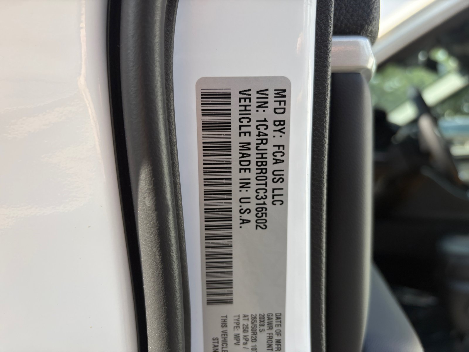 New 2026 Jeep Grand Cherokee Limited AWD/4WD image 34