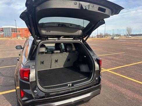 New 2026 GMC Terrain AT4 w/ Convenience Package III image 36