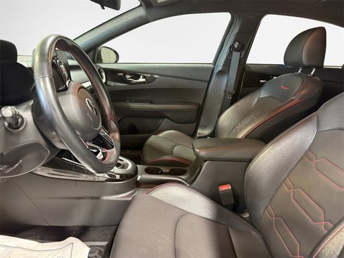 Certified 2021 Kia Forte GT w/ GT2 Package image 12