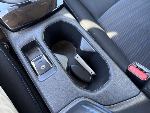Certified 2025 Nissan Leaf SV Plus FWD image 19