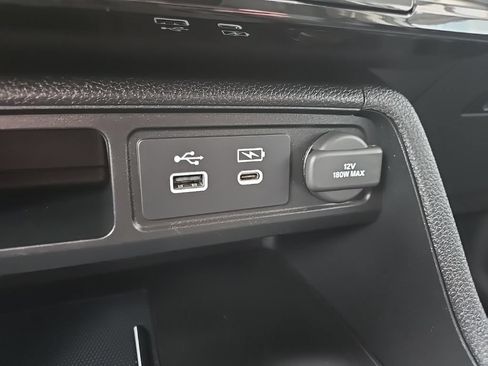 Used 2024 Honda Pilot Elite image 61