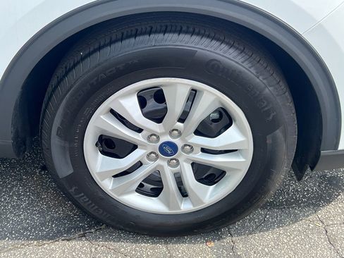 Used 2023 Ford Escape FWD image 12