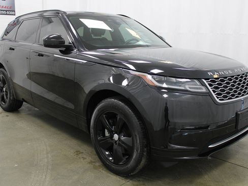 Used 2022 Land Rover Range Rover Velar S image 4