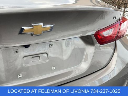 Used 2023 Chevrolet Malibu LT image 31