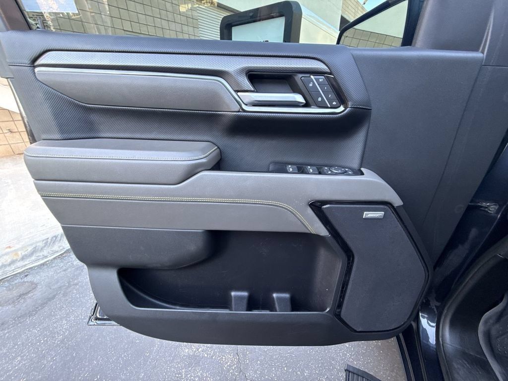 Used 2023 Chevrolet Silverado 1500 ZR2 w/ Technology Package AWD/4WD image 23