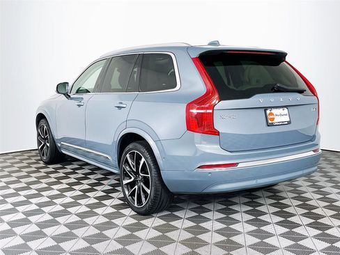 Used 2023 Volvo XC90 B6 Plus w/ Protection Package image 6
