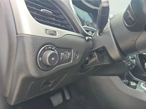 Used 2014 Jeep Cherokee Trailhawk w/ Technology Group AWD/4WD image 23