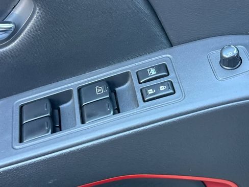 Used 2023 Nissan Frontier PRO-4X w/ Technology Package AWD/4WD image 14