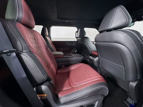 New 2026 INFINITI QX80 Autograph w/ Premium Cargo Package image 35