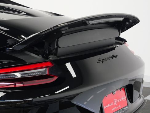 Used 2019 Porsche 911 Speedster RWD image 56