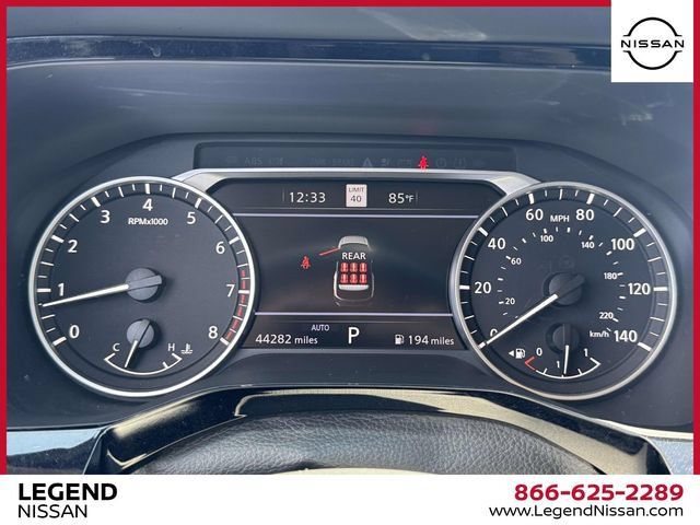 Used 2024 Nissan Pathfinder SL AWD/4WD image 27