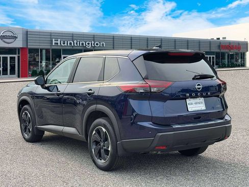 Certified 2026 Nissan Rogue SV AWD/4WD image 6
