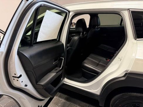 Certified 2025 MAZDA CX-50 2.5 Hybrid w/ Preferred Pkg AWD/4WD image 17