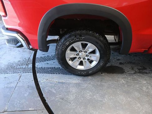 Used 2021 Chevrolet Silverado 1500 LT image 22