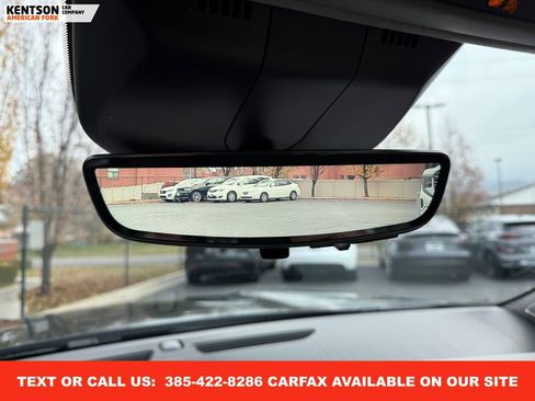 Used 2024 Cadillac Escalade Sport Platinum image 33