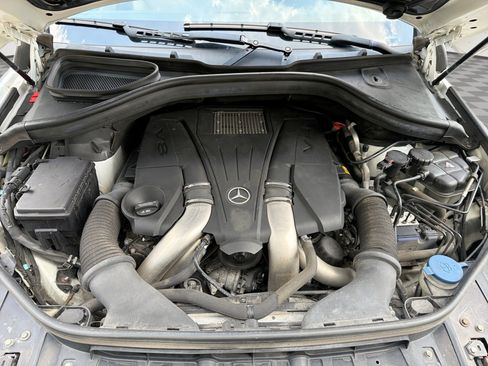 Used 2017 Mercedes-Benz GLS 550 4MATIC image 18