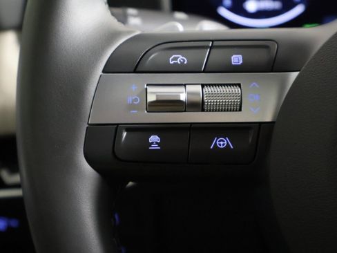 Used 2025 Hyundai Sonata Limited image 47