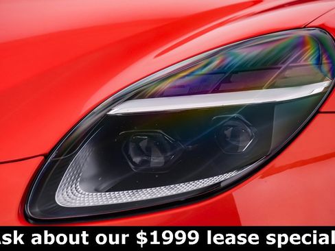 Used 2025 Aston Martin V8 Vantage Coupe image 6