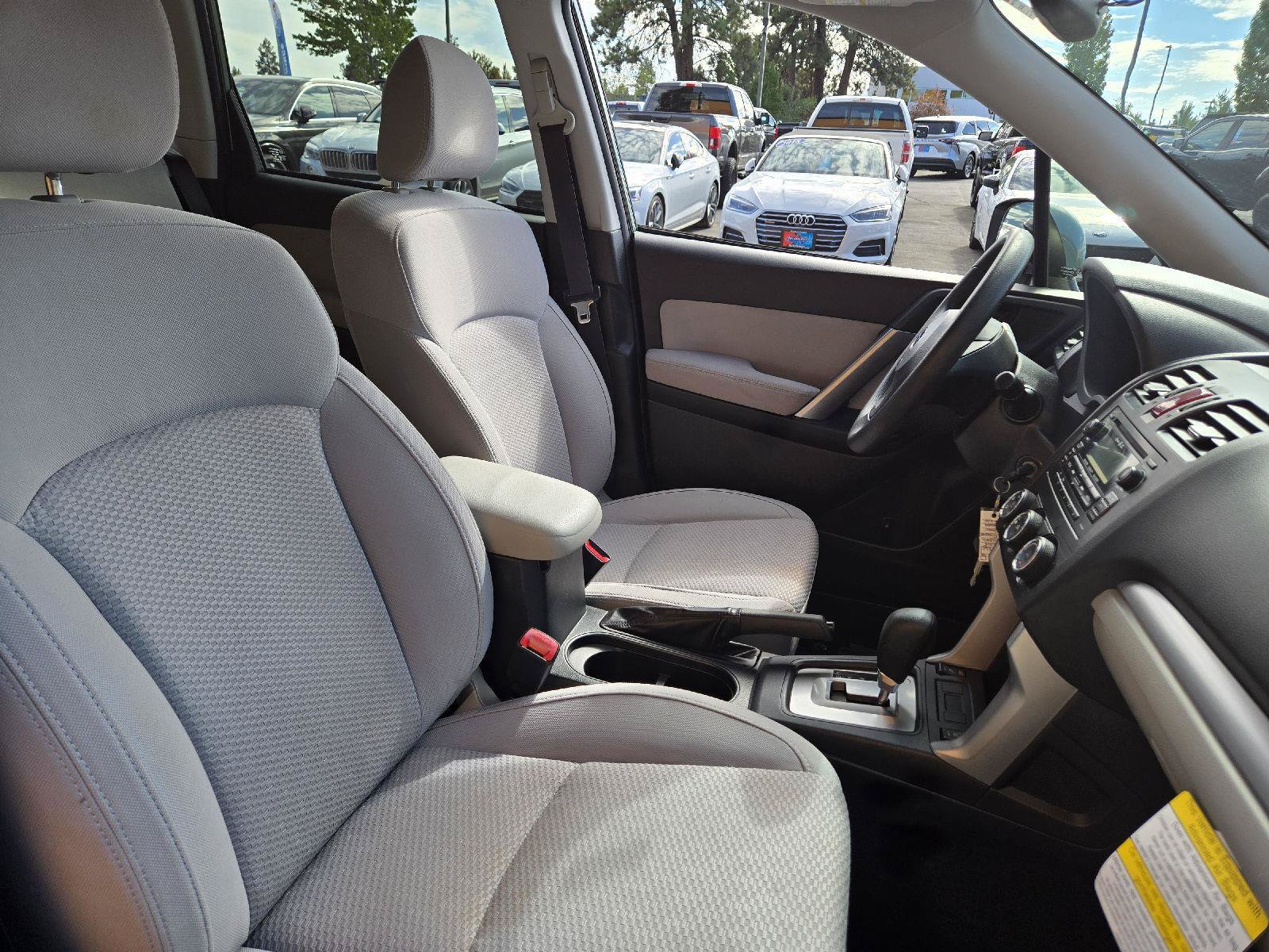 Used 2015 Subaru Forester 2.5i Premium w/ Popular Package #2 AWD/4WD image 12