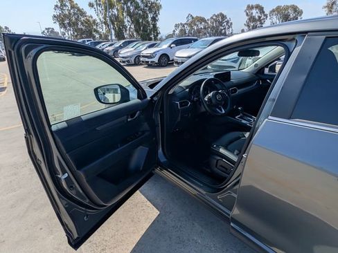Certified 2025 MAZDA CX-5 AWD 2.5 S w/ Select Package image 40