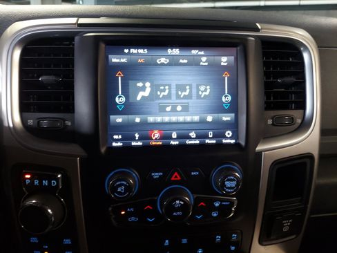 Used 2018 RAM 1500 Lone Star AWD/4WD image 17