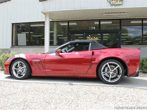 Used 2011 Chevrolet Corvette Grand Sport w/ Preferred Equipment Group RWD image 5