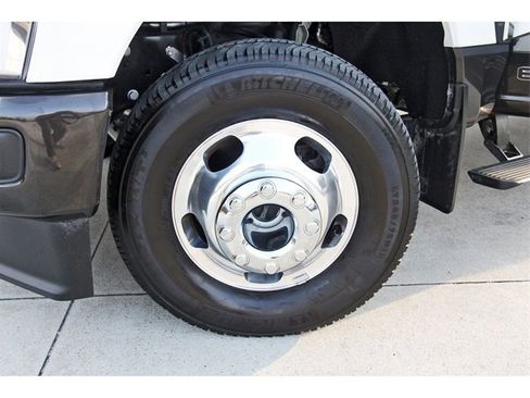 Used 2024 Ford F350 King Ranch image 29