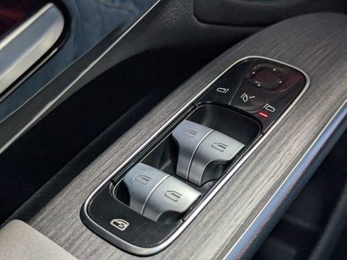 Used 2023 Mercedes-Benz EQS 450+ 4MATIC Sedan image 17