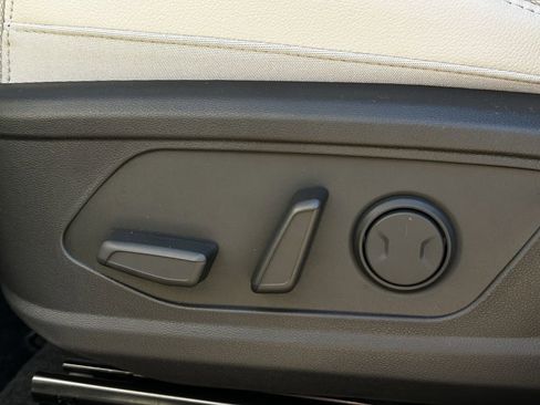 New 2026 Hyundai Tucson Limited image 23