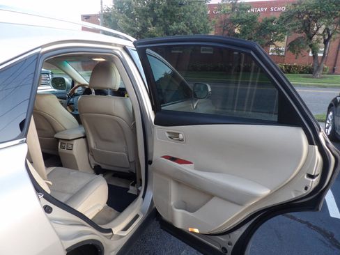 Used 2011 Lexus RX 350 AWD image 21