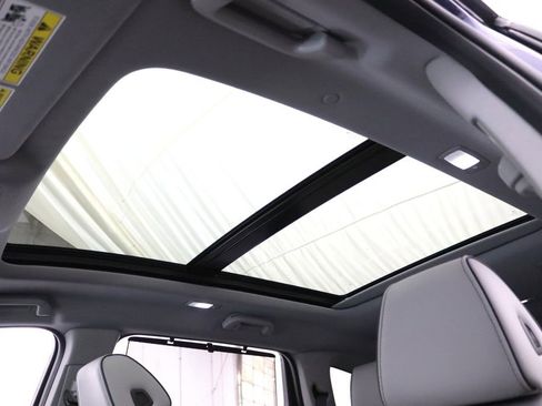 Used 2024 Acura MDX SH-AWD w/ Advance Package image 28