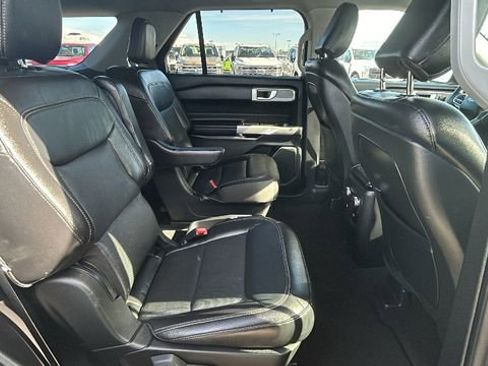 Certified 2020 Ford Explorer Limited w/ Class III Trailer Tow Package image 13