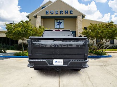Used 2024 Chevrolet Silverado 1500 Custom w/ LPO, Dark Essentials Package image 4