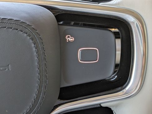 Certified 2025 Lincoln Navigator Reserve image 31