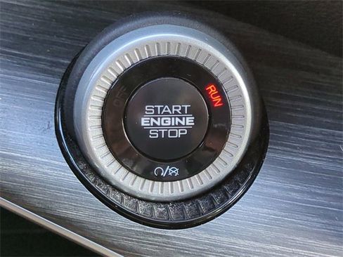 Used 2024 Jeep Wagoneer Series II image 26