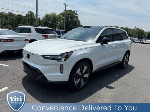 New 2025 Volvo EX90 Plus image 4