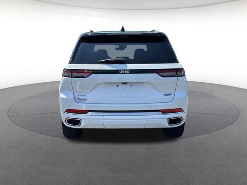Certified 2022 Jeep Grand Cherokee Summit AWD/4WD image 4