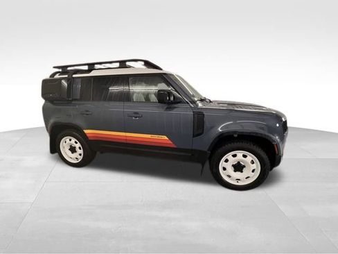 New 2025 Land Rover Defender 110 S image 4