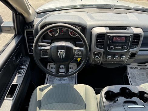 Used 2018 RAM 1500 Express image 15